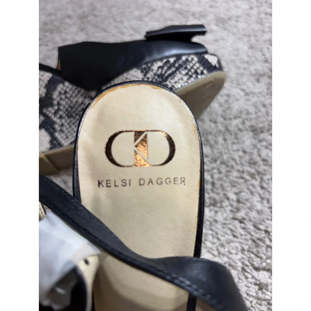 Kelsi Dagger Vixen Black Leather Snakeskin Print Platform Wedge Slingback 7M